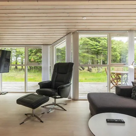 Lxxv Holiday home *